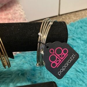 Paparazzi Elegant Silver Bangle Set